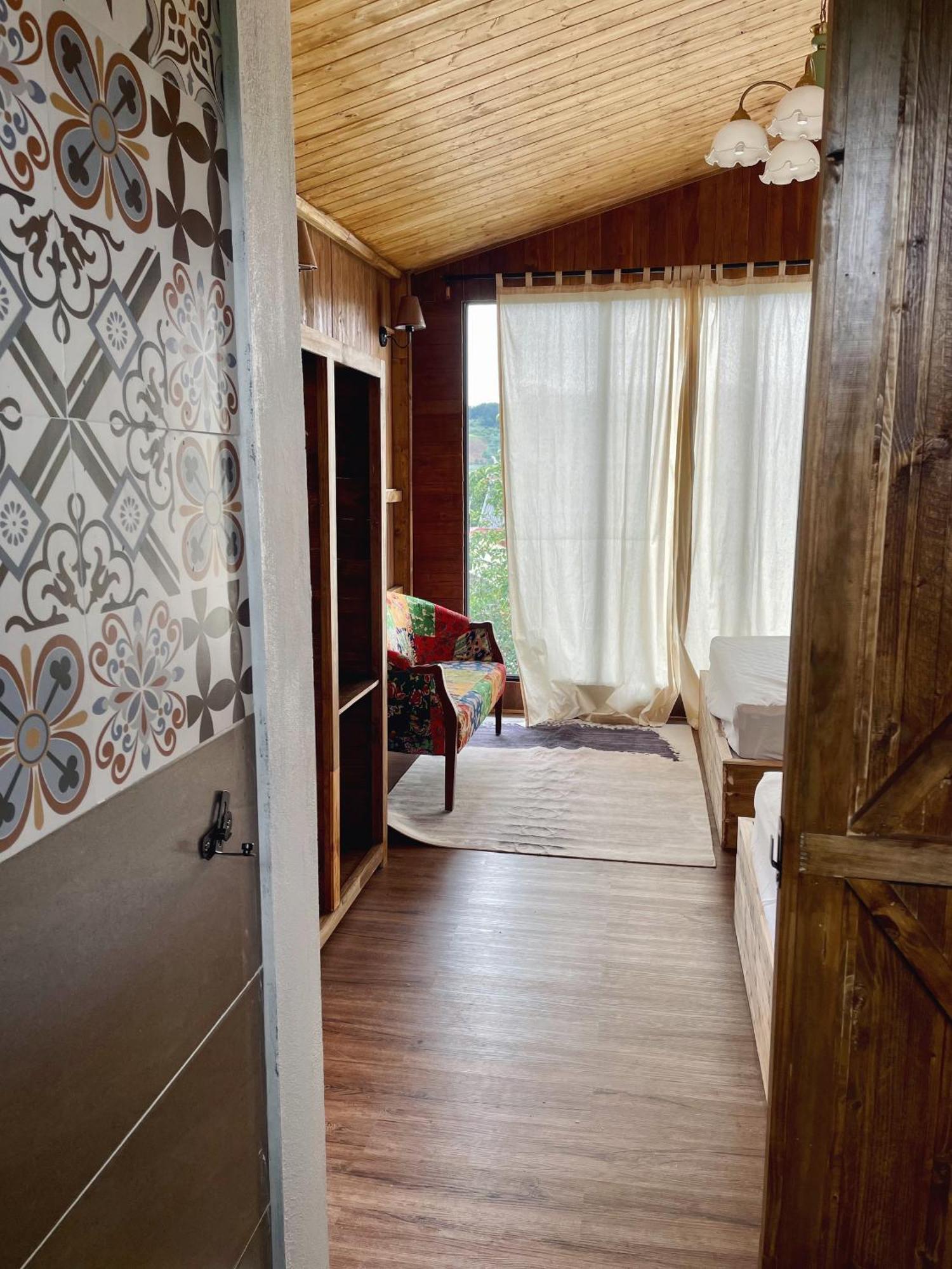 Retro House Moc Chau Hotel ภายนอก รูปภาพ